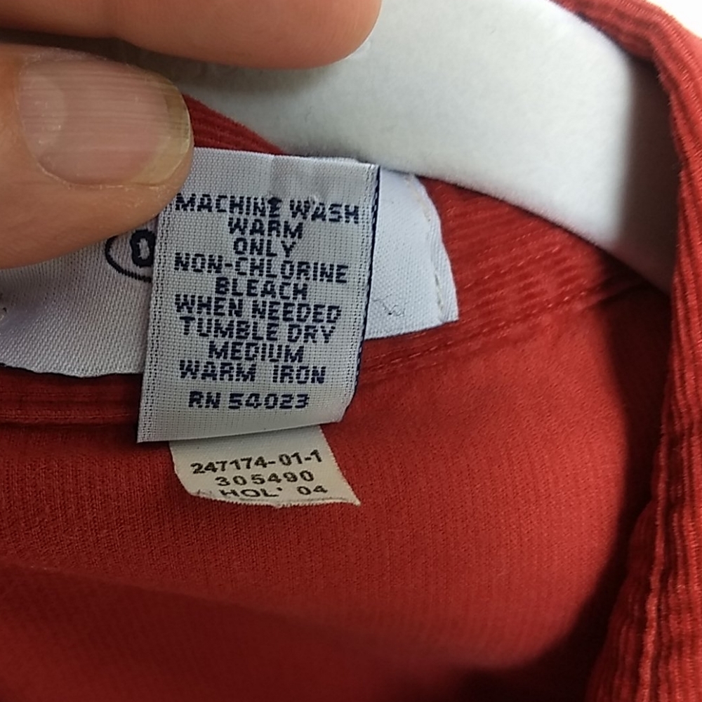 Old Navy Long-sleeve Button-down Corduroy shirt - Picture 8 of 8